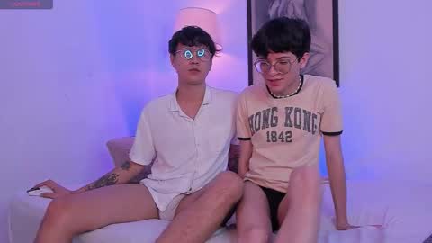 Snapshot of simon_bane01 chatting on 24, 11, 2025 Little Sunshine online show from 24, 11, 2025