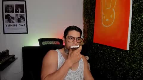 Simon Cortes online show from 4, 8, 2026
