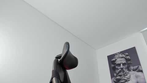 Snapshot of simon_leon01 chatting on 22, 10, 2025 simon_leon01 online show from 22, 10, 2025