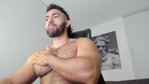 Snapshot of simon_leon01 chatting on 14, 5, 2026 simon_leon01 online show from 14, 5, 2026