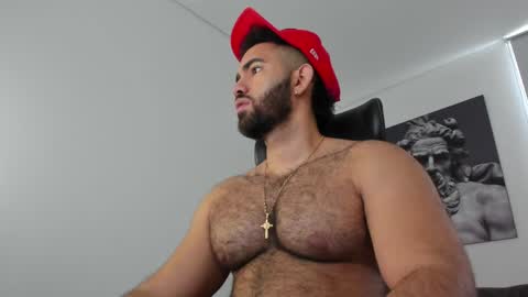 Snapshot of simon_leon01 chatting on 16, 5, 2026 simon_leon01 online show from 16, 5, 2026