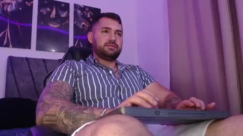 Simon online show from 3, 1, 2025