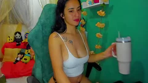 Snapshot of simone_simpson chatting on 2, 7, 2026 Simon Simpson Modelo Independiente online show from 2, 7, 2026
