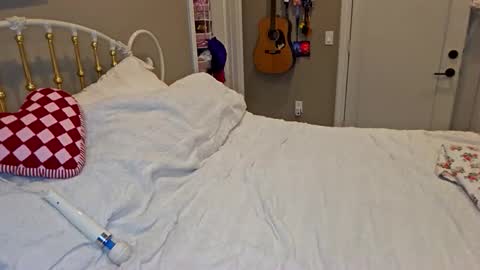 Snapshot of simonesighren chatting on 3, 2, 2026 simonesighren online show from 3, 2, 2026