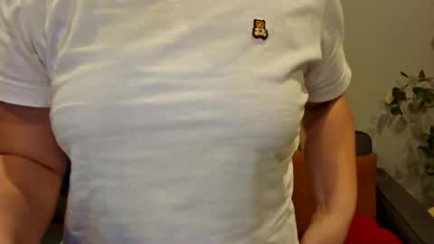 Snapshot of simonesighren chatting on 12, 3, 2026 simonesighren online show from 12, 3, 2026