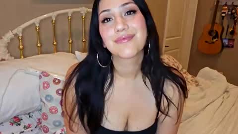 Snapshot of simonesighren chatting on 11, 4, 2026 simonesighren online show from 11, 4, 2026