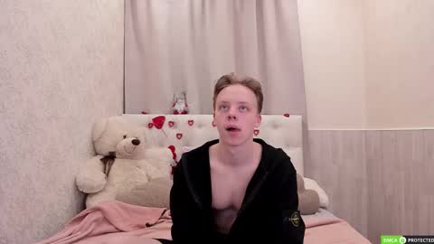 Snapshot of simonwarner chatting on 28, 2, 2026 Simon online show from 28, 2, 2026