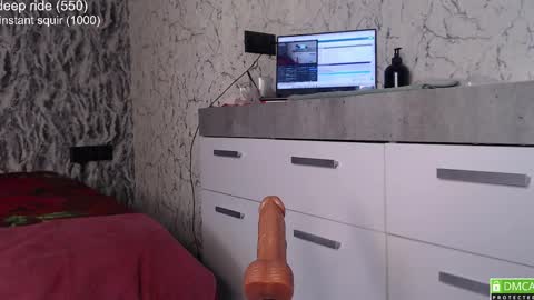 Snapshot of simplegirl1996 chatting on 3, 3, 2025 regina online show from 3, 3, 2025