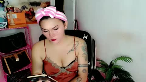 Snapshot of simplepinayx chatting on 13, 3, 2026 call me nath online show from 13, 3, 2026