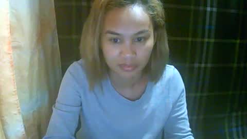 Snapshot of simply__me chatting on 5, 2, 2026 simply__me online show from 5, 2, 2026