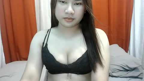 Snapshot of simply_francine chatting on 28, 3, 2026 simply francine online show from 28, 3, 2026