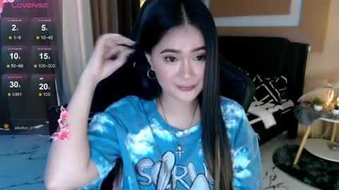 Snapshot of simplykhate chatting on 23, 5, 2026 Adrianna Fowler online show from 23, 5, 2026