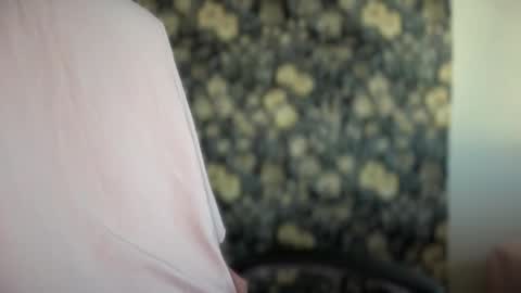 Snapshot of sindrastone chatting on 17, 12, 2025 Sindra online show from 17, 12, 2025