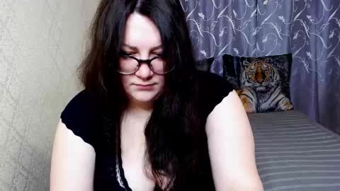 Snapshot of sindyjenice chatting on 2, 3, 2026 Angela online show from 2, 3, 2026