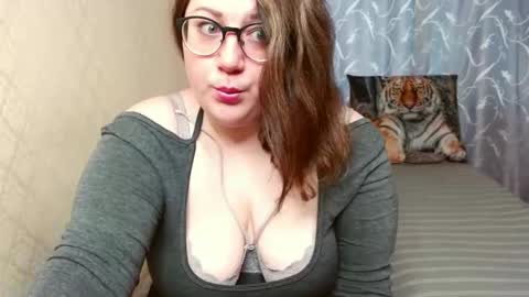 Snapshot of sindyjenice chatting on 26, 3, 2026 Angela online show from 26, 3, 2026