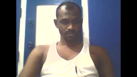 Snapshot of singletamilblackboy chatting on 16, 12, 2024 singletamilblackboy online show from 16, 12, 2024
