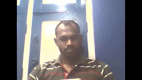 Snapshot of singletamilblackboy chatting on 20, 12, 2024 singletamilblackboy online show from 20, 12, 2024