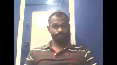 Snapshot of singletamilblackboy chatting on 1, 1, 2025 singletamilblackboy online show from 1, 1, 2025