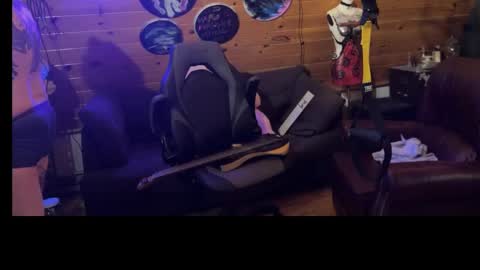 Unbridledfuckingcrazy online show from 8, 5, 2026