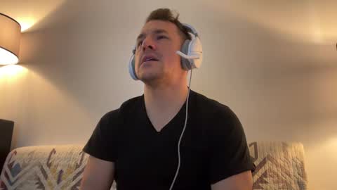 Snapshot of sirbubblesworth chatting on 22, 2, 2025 sirbubblesworth online show from 22, 2, 2025