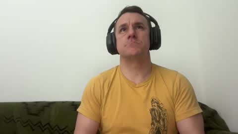 Snapshot of sirbubblesworth chatting on 20, 4, 2026 sirbubblesworth online show from 20, 4, 2026