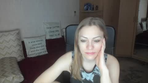 Snapshot of sirenasilk chatting on 2, 2, 2026 sirenasilk online show from 2, 2, 2026