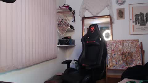 siriss_boyrag online show from 28, 2, 2025