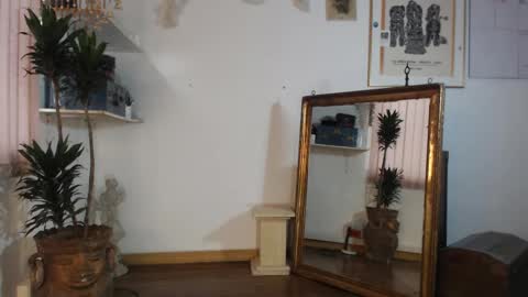 siriss_boyrag online show from 2, 10, 2025