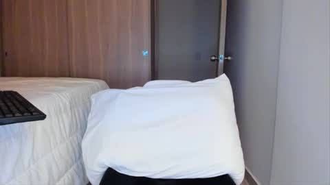 Snapshot of sirs_papi chatting on 24, 2, 2026 Call me papi online show from 24, 2, 2026