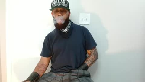 Snapshot of sirtylattimore chatting on 27, 10, 2025 SirTyLattimore online show from 27, 10, 2025
