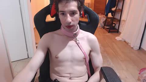 Snapshot of sissy_slave95 chatting on 6, 3, 2025 sissy slave online show from 6, 3, 2025