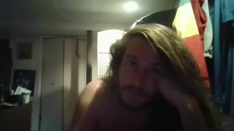 Snapshot of sissyboy031 chatting on 18, 5, 2026 sissyboy031 online show from 18, 5, 2026