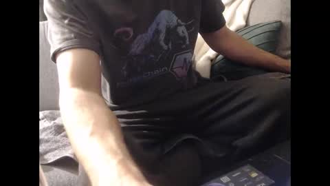 looking for older male ore female to use me sexually and be good to me ahhhhh online show from 27, 2, 2026