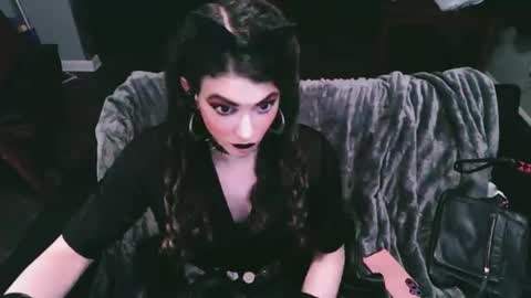 Snapshot of sissyember chatting on 16, 7, 2026 sissyember online show from 16, 7, 2026