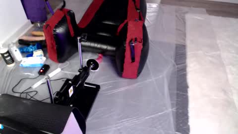 Sissy Gooner online show from 17, 1, 2026