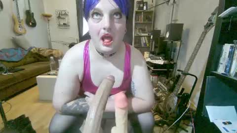Snapshot of sissylovedoll chatting on 31, 7, 2026 Tiffany Candy online show from 31, 7, 2026