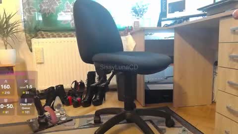 Snapshot of sissylunats chatting on 27, 1, 2025 SissyLunaTS online show from 27, 1, 2025