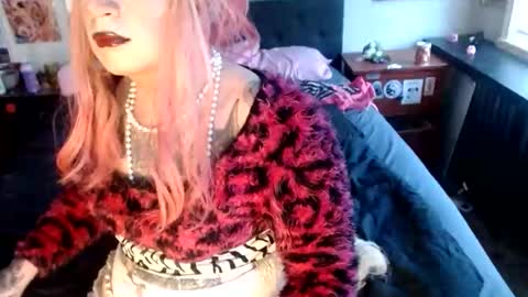 Snapshot of sissyslutliana69 chatting on 17, 3, 2026 sissyslutliana69 online show from 17, 3, 2026