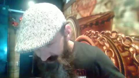 sitonmybeardxxx online show from 28, 6, 2026