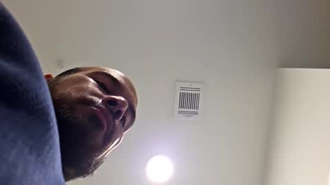 sjtea1717 online show from 13, 4, 2026