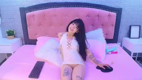 Snapshot of skadhi_ chatting on 21, 4, 2026 Skadhi online show from 21, 4, 2026