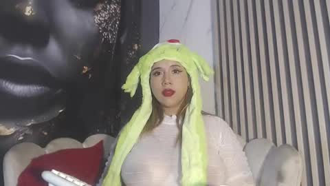 Snapshot of skarlethvilla chatting on 21, 12, 2025 Skarleth villa online show from 21, 12, 2025