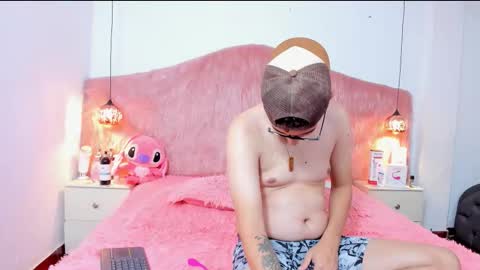 skarletruiz online show from 17, 11, 2025