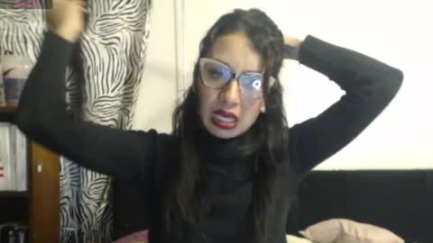 Snapshot of skarlyhot chatting on 22, 4, 2026 Laura Sofia online show from 22, 4, 2026