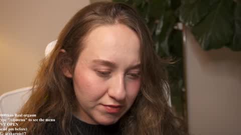 Im Scarlett  ONLINE  5pm-10pm NYC time  online show from 24, 9, 2025