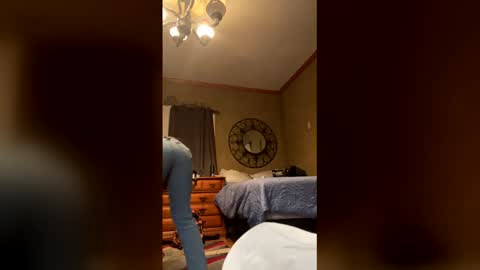 skaterbate222 online show from 5, 3, 2026