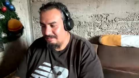 Snapshot of skinhell chatting on 29, 7, 2026 Elias online show from 29, 7, 2026