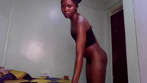 Snapshot of skinny_jass chatting on 5, 4, 2026 skinny_jass online show from 5, 4, 2026