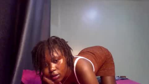 Snapshot of skinny_jass chatting on 2, 5, 2026 skinny_jass online show from 2, 5, 2026