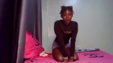 Snapshot of skinny_jass chatting on 3, 5, 2026 skinny_jass online show from 3, 5, 2026